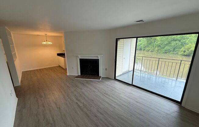 2 beds, 1.5 baths, $1,400, Unit UNIT D