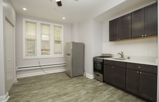 Studio, 1 bath, $995, Unit 101