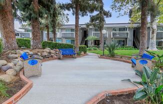 Briarwood Apartments - Apartment Living in Tustin, CA