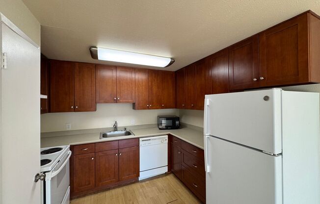 2 beds, 1 bath, 675 sqft, $1,995, Unit 401