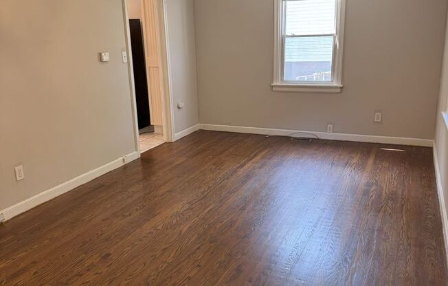 Near West End Rancher ready for you!