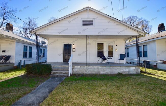 Section 8 ACCEPTED! -1 Bed/1 Bath Duplex Unit on Starnes Street in Harrisburg - $880