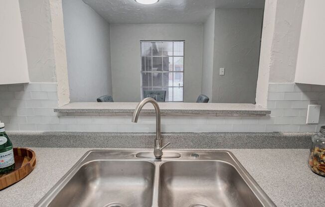 2 beds, 2 baths, 1,030 sqft, $825, Unit 222