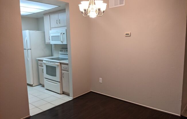 One Bedroom Condo in Park Like Setting