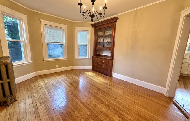 15 CLAYTON ST