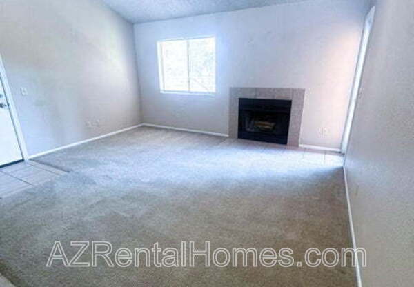 1075 E Chandler Blvd