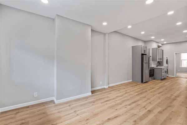 24 42 43 ST