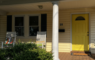 20 LOCUST AVE