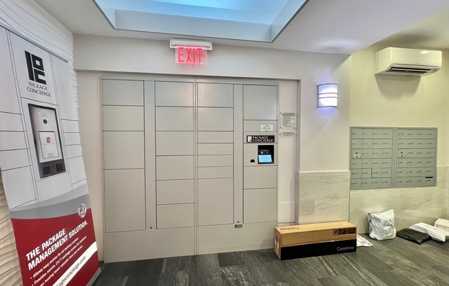 Studio, 1 bath, 450 sqft, $2,700, Unit 4H
