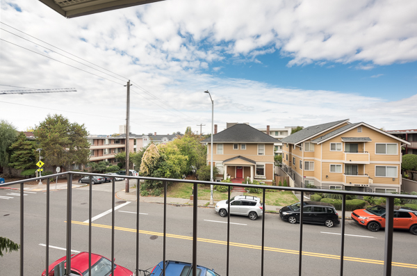 1 bed, 1 bath, 600 sqft, $1,695, Unit 304