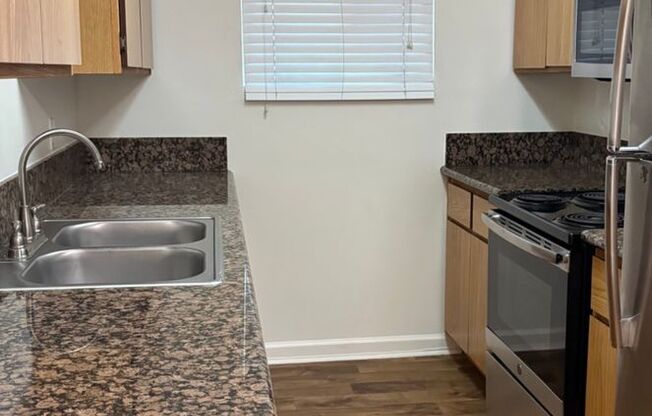 Woodlawn Apartments