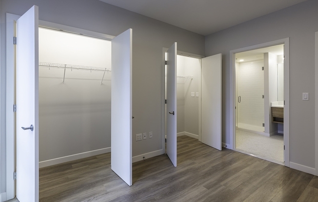 2 beds, 2 baths, 1,064 sqft, $4,880, Unit 419