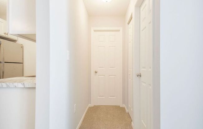 1 bed, 1 bath, 700 sqft, $1,240, Unit 116