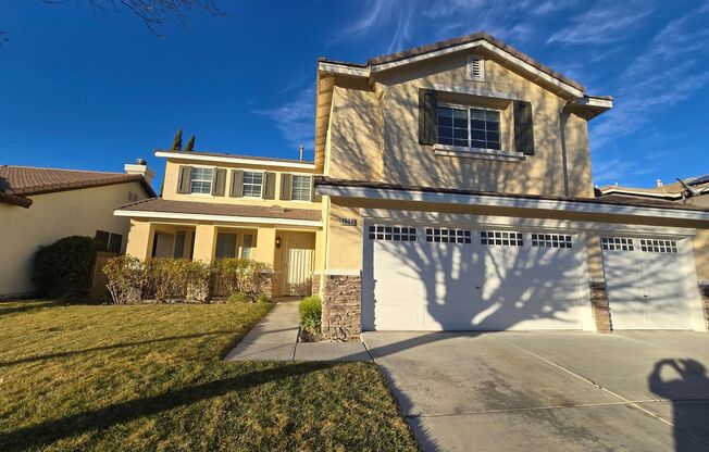 4639 W Avenue J4 Lancaster CA 93536