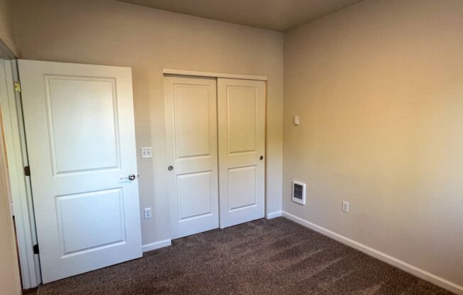 1 bed, 1 bath, 565 sqft, $1,295