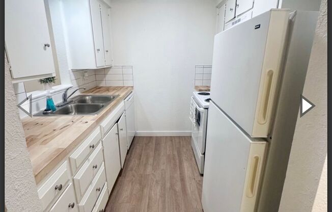 1 bed, 1 bath, 750 sqft, $775, Unit 1E