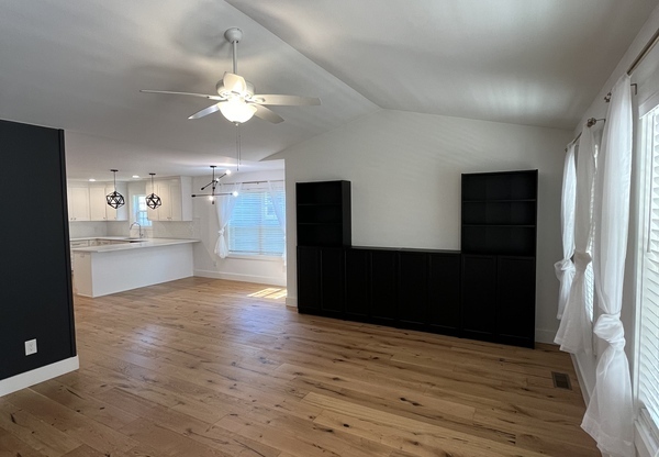 2416 REBECCA AVE