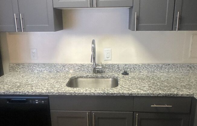 1 bed, 1 bath, 800 sqft, $1,725, Unit 3355 #104