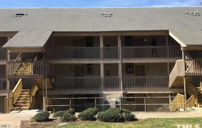 3083 Huntleigh Drive