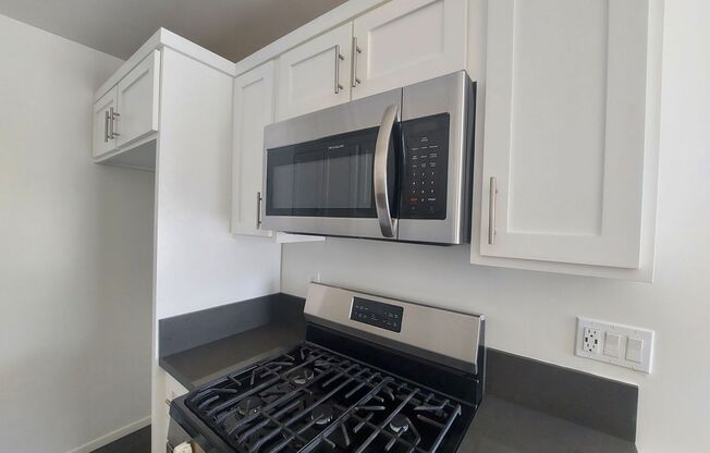 1 bed, 1 bath, $1,695, Unit 1