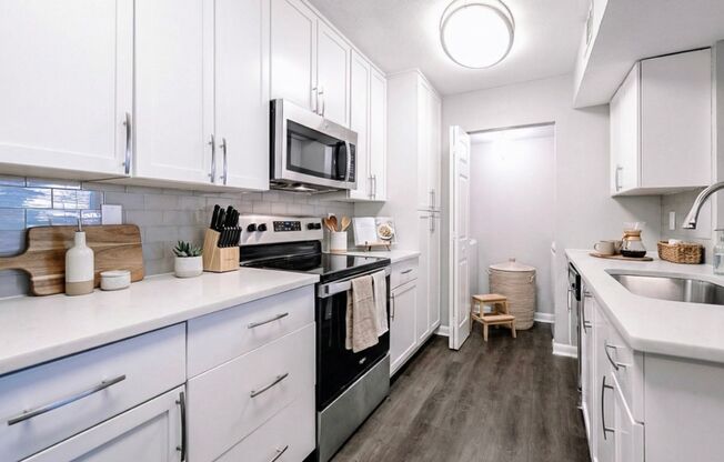 1 bed, 1 bath, 525 sqft, $1,150, Unit 1020