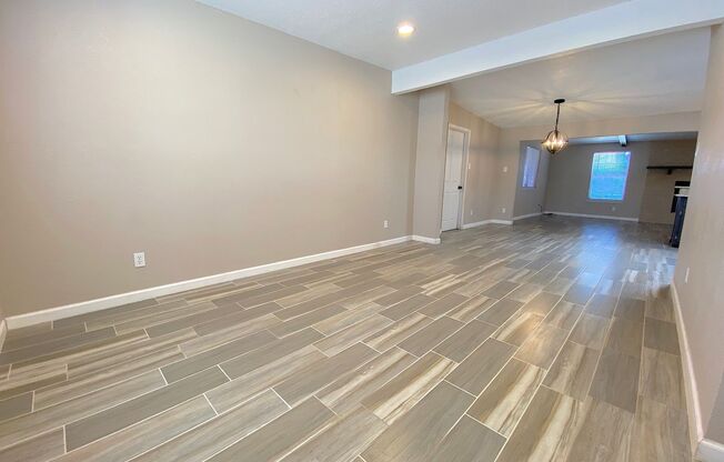Northeast El Paso 3 bed with Refrig A/C