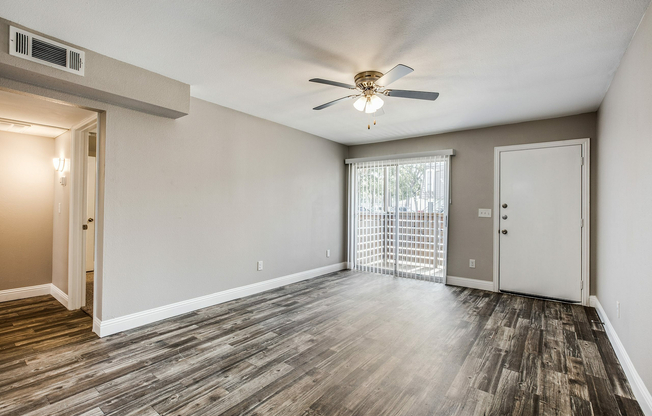 808-e-sanford-st-arlington-tx-76011-High-Res-4-scaled