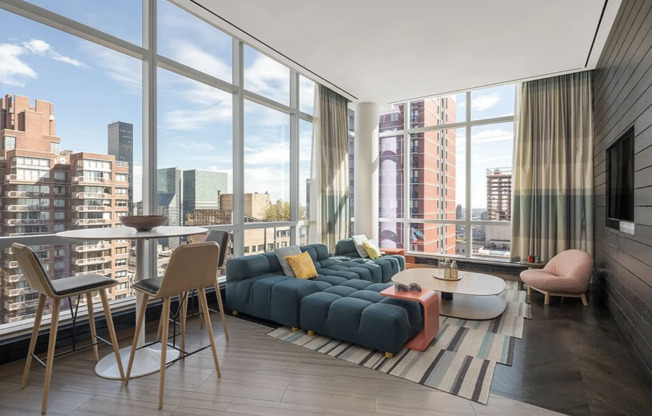 2 beds, 2 baths, $9,450, Unit 35J
