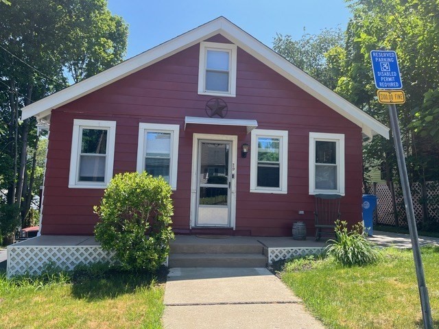 29 COPLEY AVE