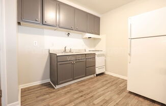 1 bed, 1 bath, 600 sqft, $725, Unit 7