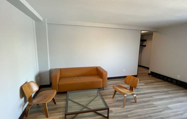 Studio, 1 bath, 336 sqft, $965, Unit 316-507