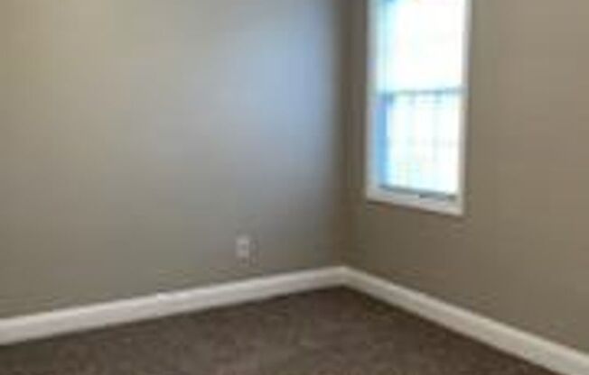 3 BR Close to Bosch, Downtown, Shopping!