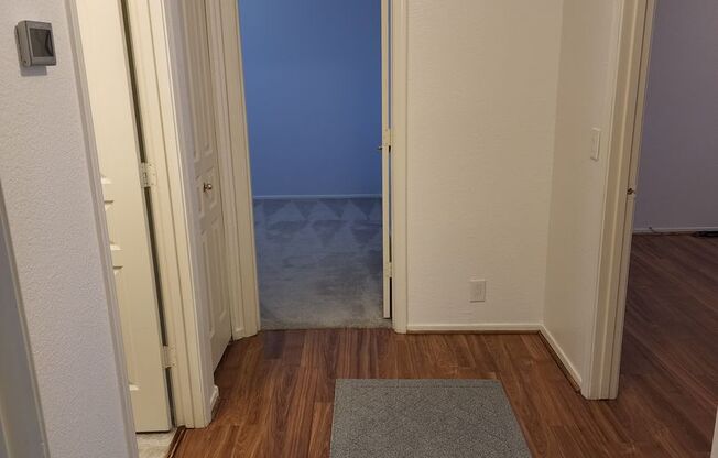 2 beds, 2.5 baths, $2,450, Unit Unit 1105