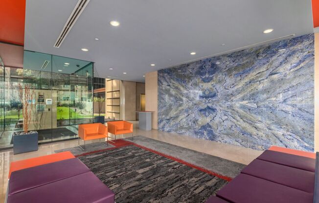 2 beds, 2 baths, $2,100, Unit # 523