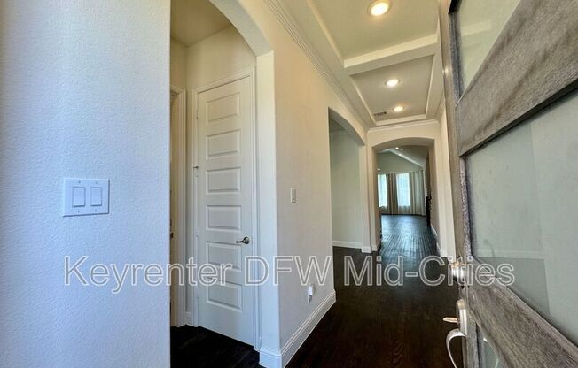 2016 REMINGTON DR