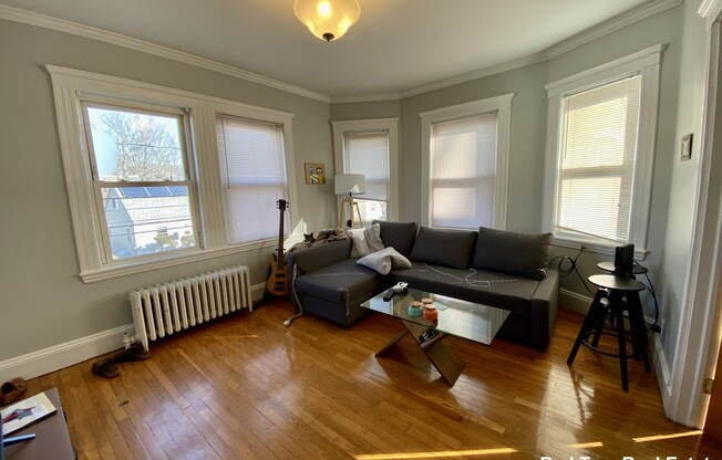 55 BROOKLEY RD