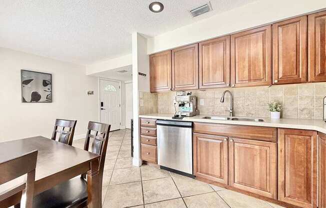 1839 CLEARBROOKE DR