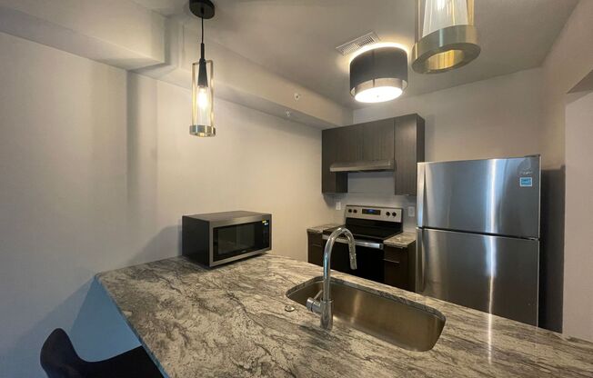 1 bed, 1 bath, 952 sqft, $1,575, Unit Cream City Lofts-205