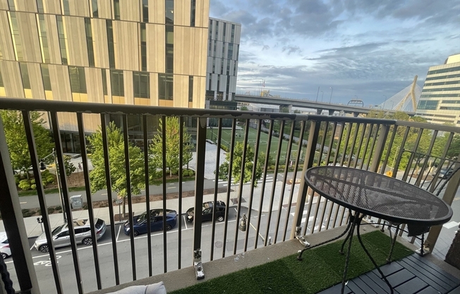 1 bed, 1 bath, 663 sqft, $3,000, Unit 528