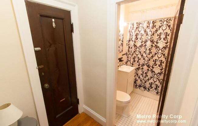 89 STRATHMORE RD