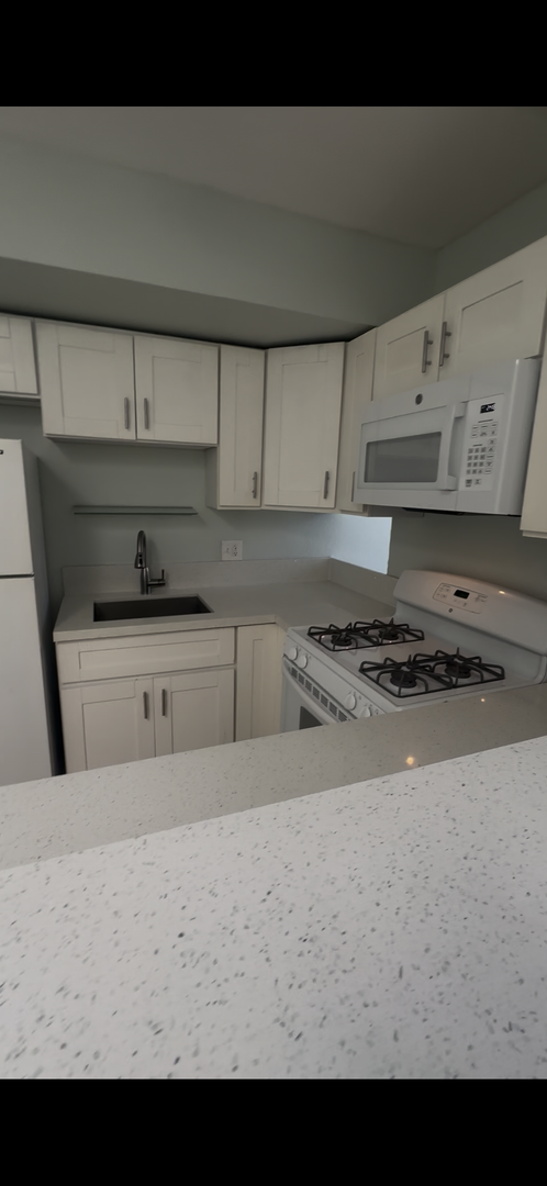 5029 West Point Loma Blvd.