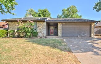 Charming Home Available In Edmond OK