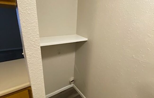 1 bed, 1 bath, 636 sqft, $710, Unit 507-107