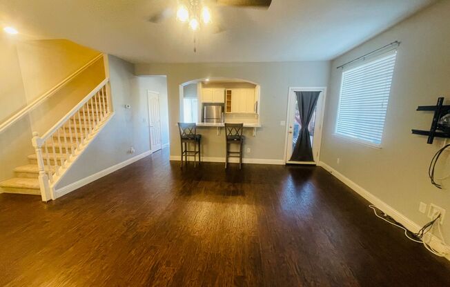 Gorgeous 3bed/2.5bath home in West Sac
