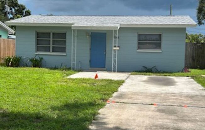 Quaint 2/1.5 bath home