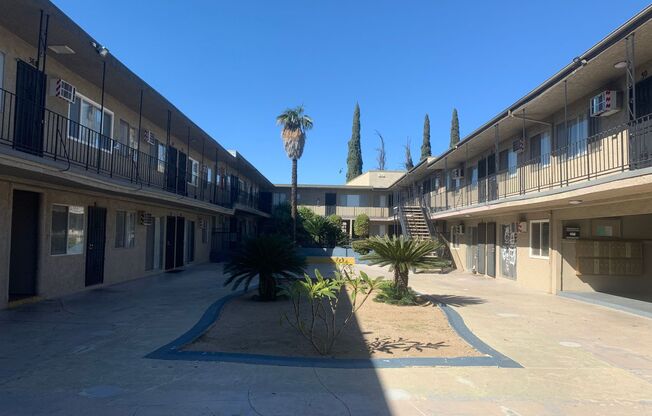 1 bed, 1 bath, 675 sqft, $1,645, Unit 41