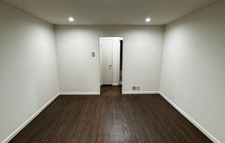 1 bed, 1 bath, $2,295, Unit 3