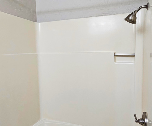 1 bed, 1 bath, $1,200, Unit 31