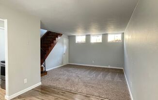 2 beds, 1 bath, $1,195, Unit 509 Perrin #1