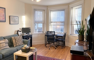 35 Queensberry St